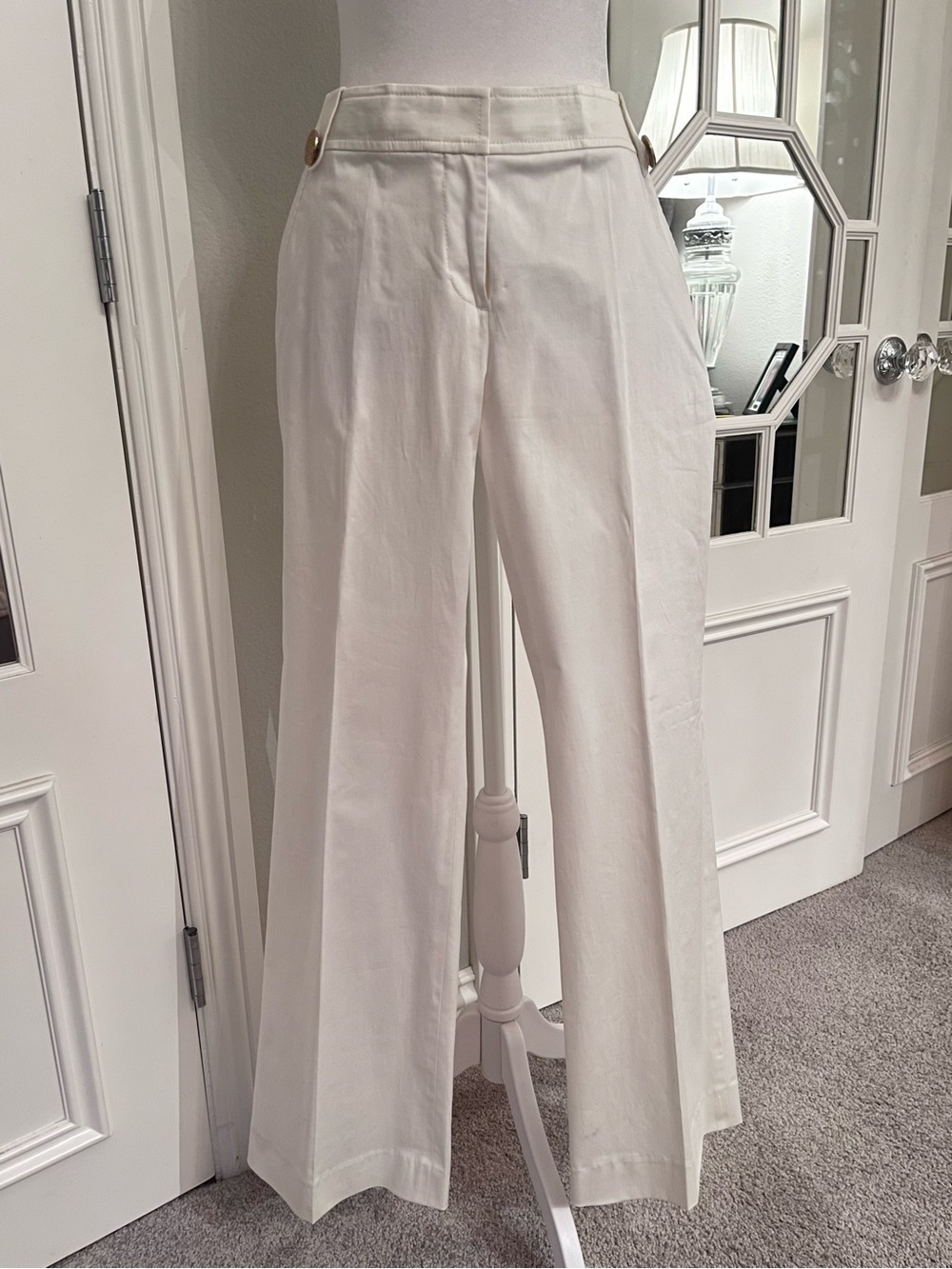 Tory Burch Flat Front Trouser White Wide Leg Gold Logo Buttons Pant - Size 8